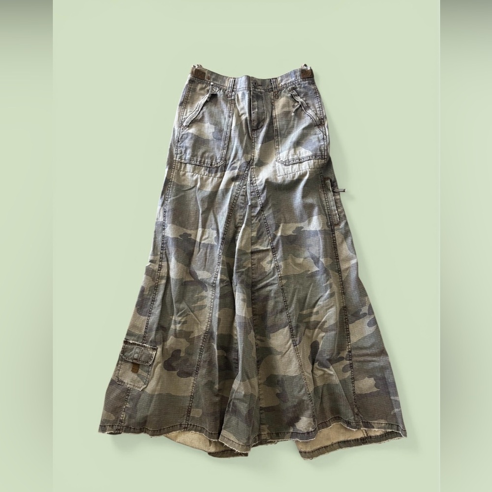 Vintage Camouflage Maxi Cargo Skirt